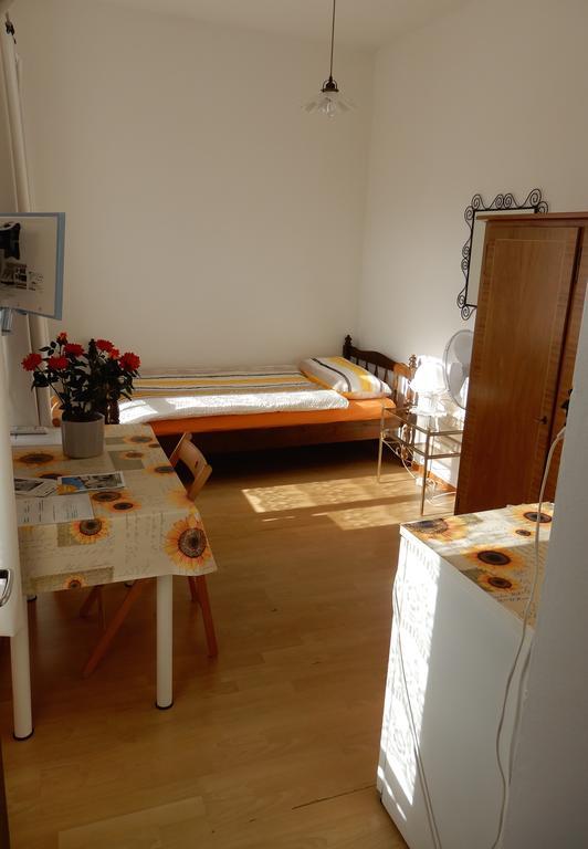 Annie'S Bed & Breakfast Ascona Esterno foto